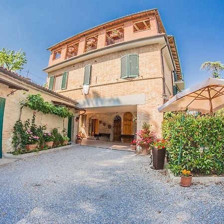 I Due Cipressi Guest House Torrenieri Bagian luar foto