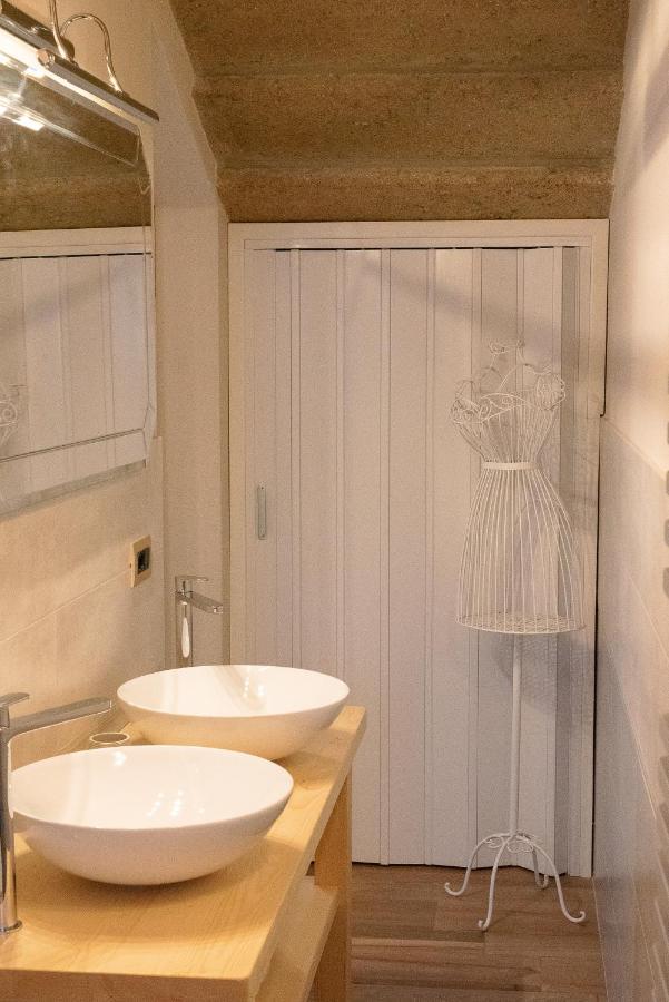 I Due Cipressi Guest House Torrenieri Bagian luar foto