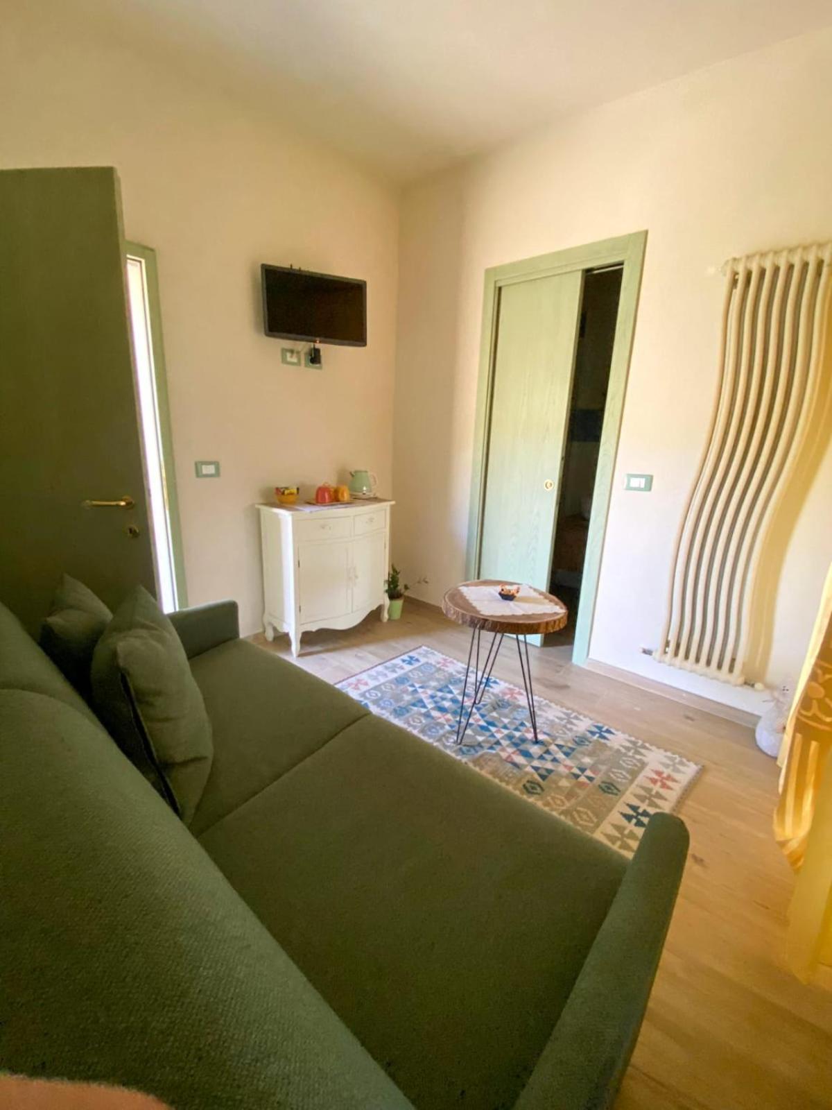 I Due Cipressi Guest House Torrenieri Bagian luar foto