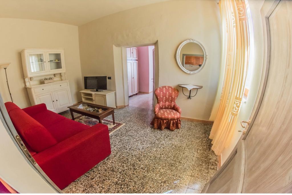I Due Cipressi Guest House Torrenieri Bagian luar foto
