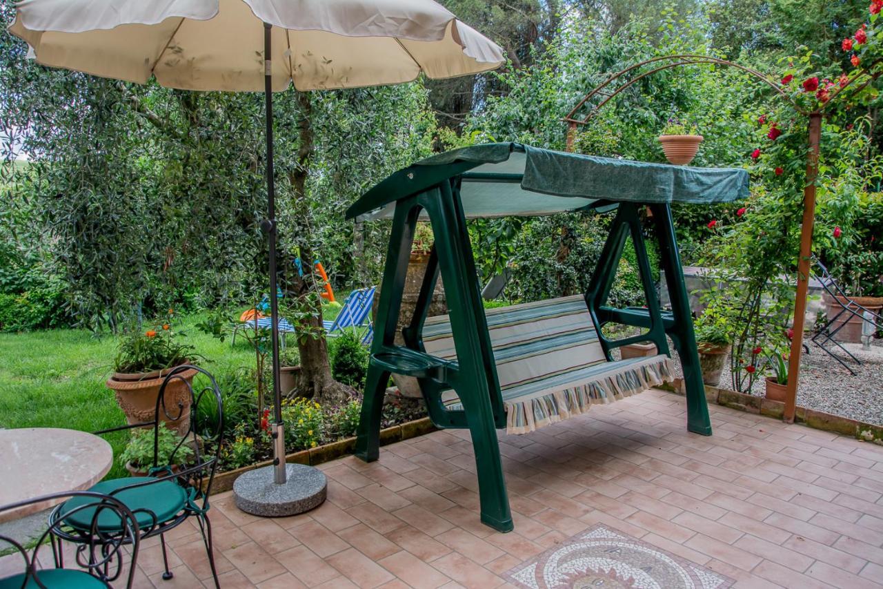 I Due Cipressi Guest House Torrenieri Bagian luar foto